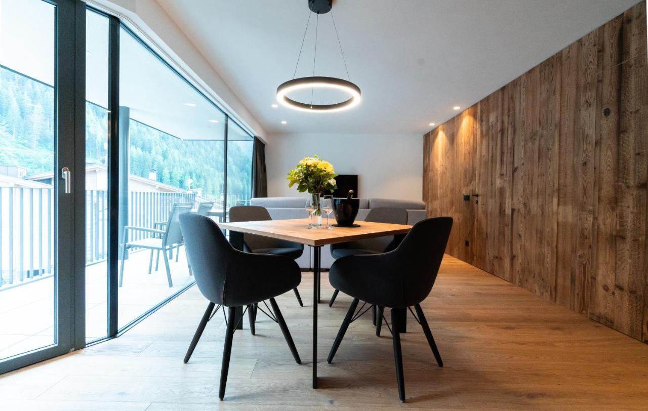 Insignis Apartment *